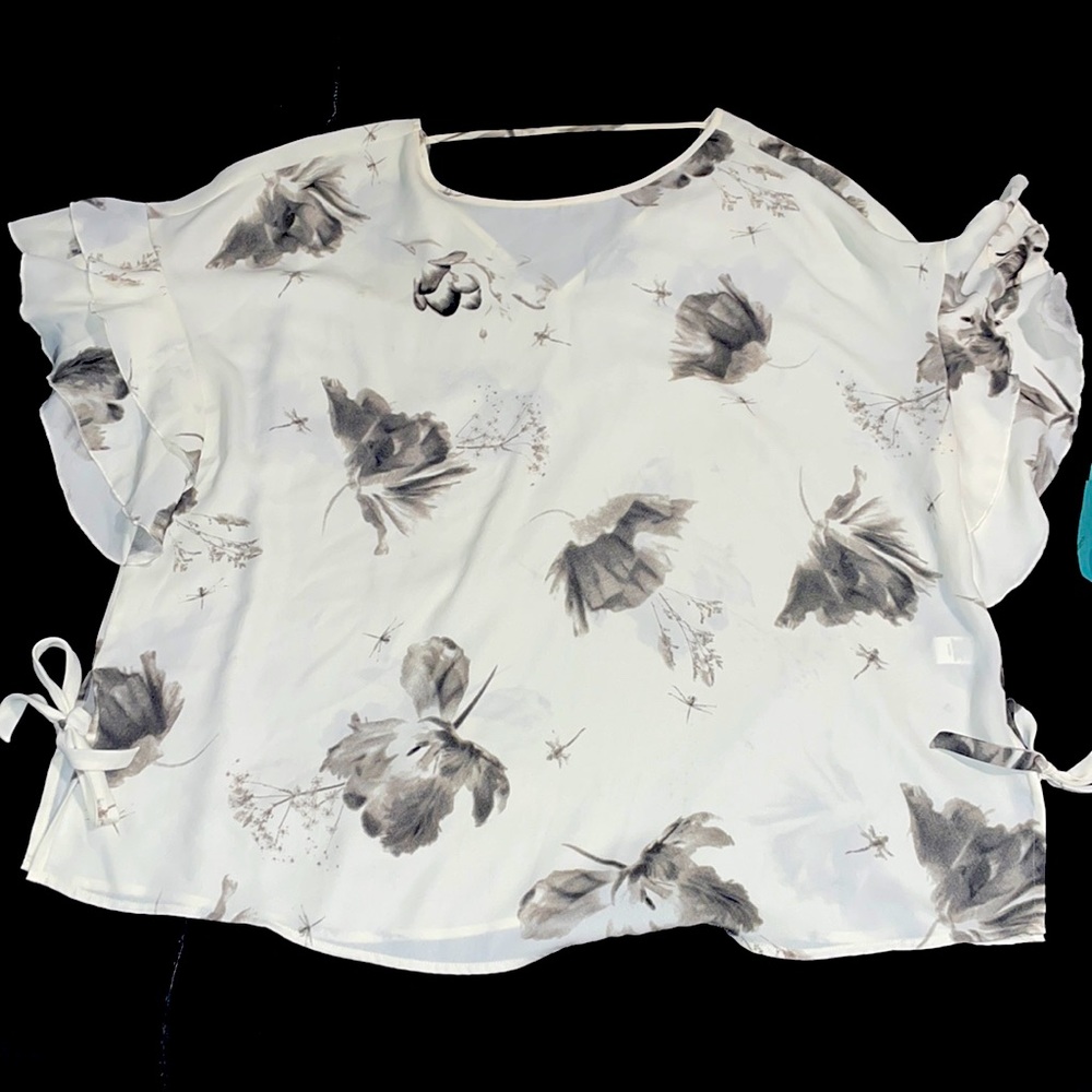 Express floral blouse